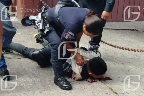 Se le encasquilla el arma cuando intentaba atacar a un agente de Tránsito en&nbsp;Chilpancingo