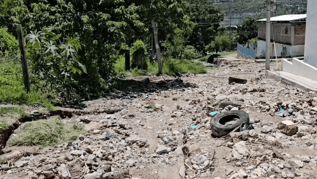 Por inseguridad desazolve de barrancas en Chilpancingo está detenido; vecinos piden limpiar para evitar una tragedia con las&nbsp;lluvias.