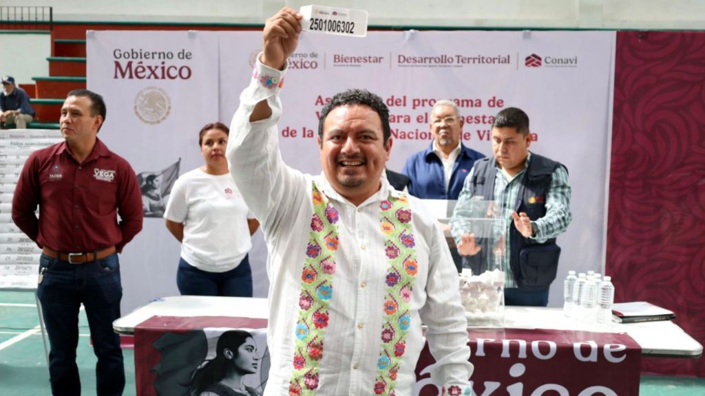 Iván Hernández encabeza sorteo del Programa de Vivienda para el&nbsp;Bienestar