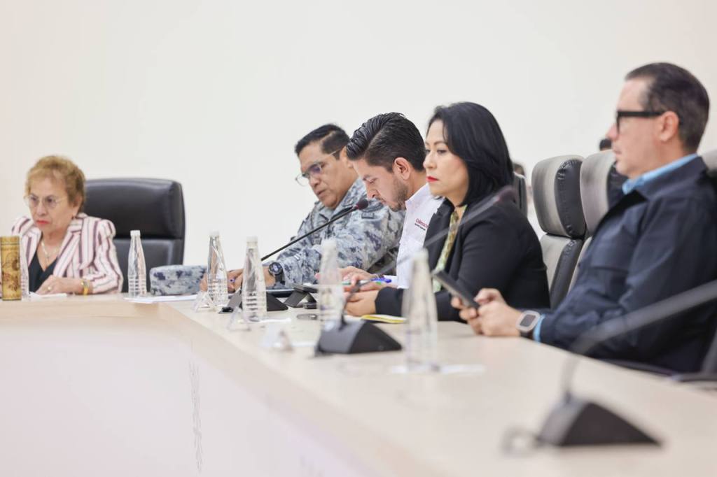 Evelyn Salgado y Claudia Sheinbaum preparan la gira presidencial para reforzar&nbsp;seguridad