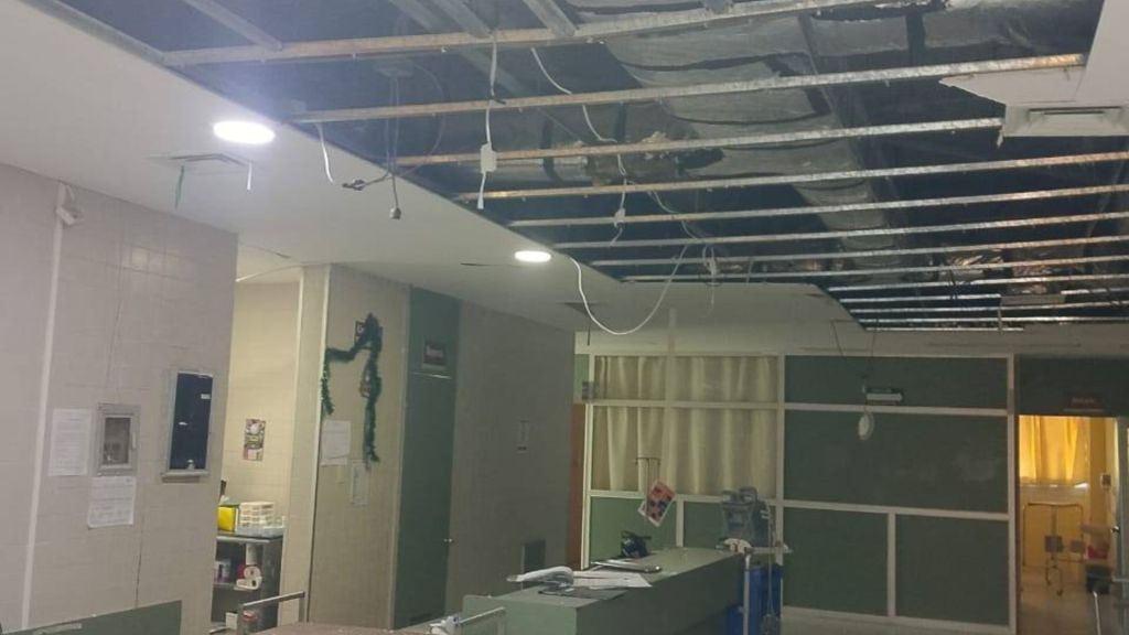 #Sismo: Desalojan clínica del ISSSTE en Chilpancingo por daños&nbsp;estructurales